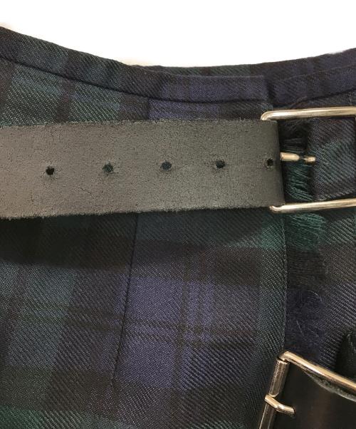 O'NEIL OF DUBLIN（オニールオブダブリン）O'NEIL OF DUBLIN (オニールオブダブリン) キルトラップスカート ネイビー サイズ:F36の古着・服飾アイテム