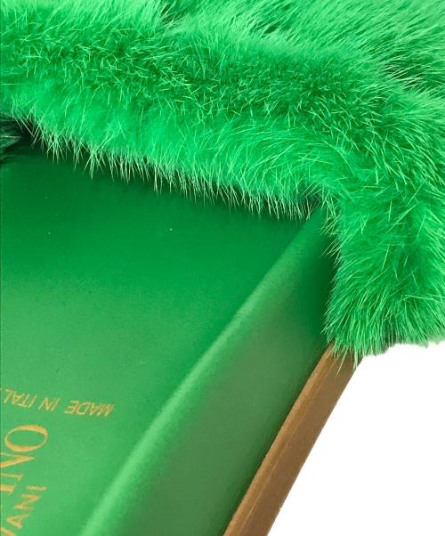 VALENTINO GARAVANI（ヴァレンティノ・ガラヴァーニ）VALENTINO GARAVANI (ヴァレンティノ・ガラヴァーニ) スタッズファーサンダル グリーン サイズ:36の古着・服飾アイテム