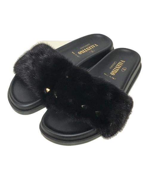 VALENTINO GARAVANI（ヴァレンティノ・ガラヴァーニ）VALENTINO GARAVANI (ヴァレンティノ・ガラヴァーニ) スタッズファーサンダル ブラック サイズ:36の古着・服飾アイテム