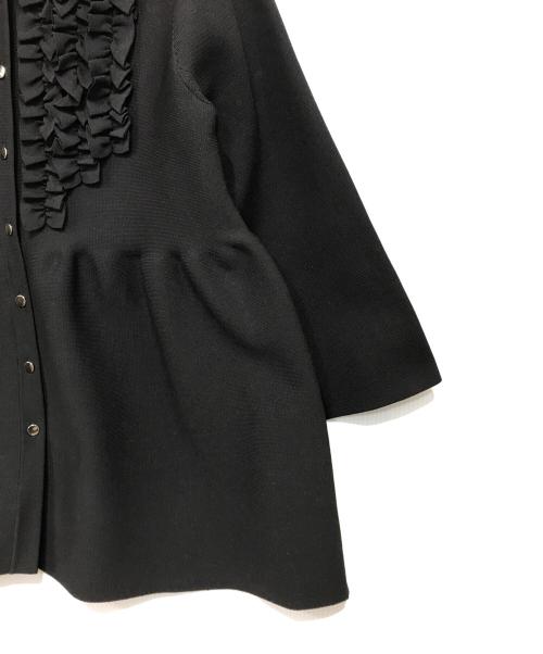 UNITED ARROWS TOKYO（ユナイテッドアローズトウキョウ）UNITED ARROWS TOKYO (ユナイテッドアローズトウキョウ) ミニフリル ニットカーディガン ブラック サイズ:記載なしの古着・服飾アイテム