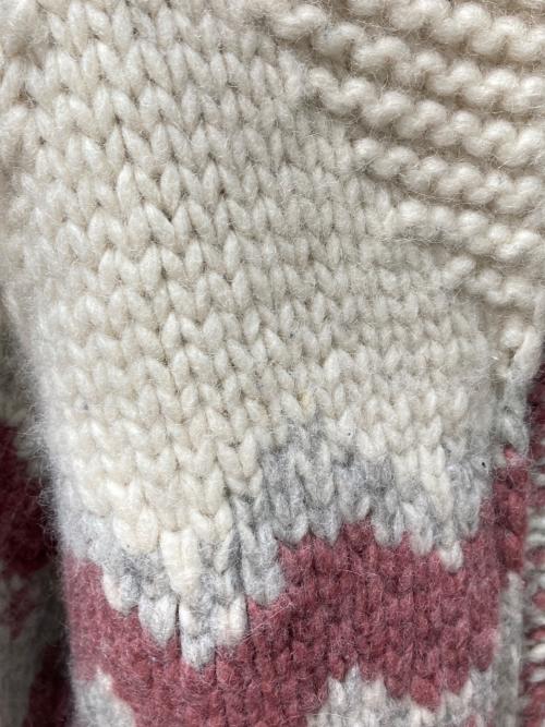 KANATA（カナタ）KANATA (カナタ) ヴンテージカウチンニットジャケット ホワイト×サーモンピンク サイズ:-の古着・服飾アイテム