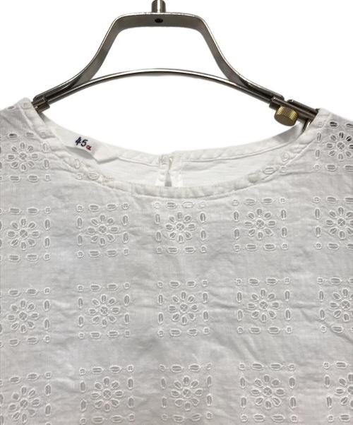 45R（フォーティファイブ・アール）45R (フォーティファイブ・アール) カットワークブラウス ホワイト サイズ:2の古着・服飾アイテム