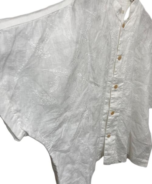 KEI HAYAMA PLUS（ケイ ハヤマ プリュス）KEI Hayama PLUS (ケイ ハヤマ プリュス) 刺繍シャツ ホワイト サイズ:Fの古着・服飾アイテム