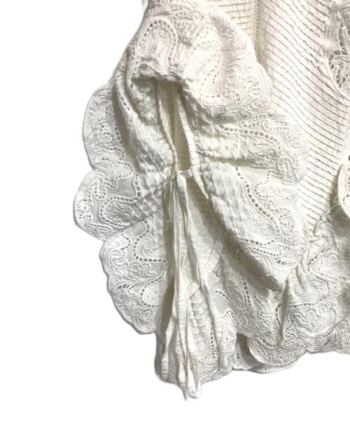 IENA LA BOUCLE（イエナ ラ ブークル）IENA LA BOUCLE (イエナ ラ ブークル) ピンタックレースブラウス ホワイト サイズ:記載なしの古着・服飾アイテム