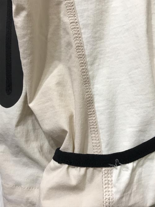 NIKE（ナイキ）NIKE (ナイキ) Tech Windrunner ホワイト サイズ:XLの古着・服飾アイテム