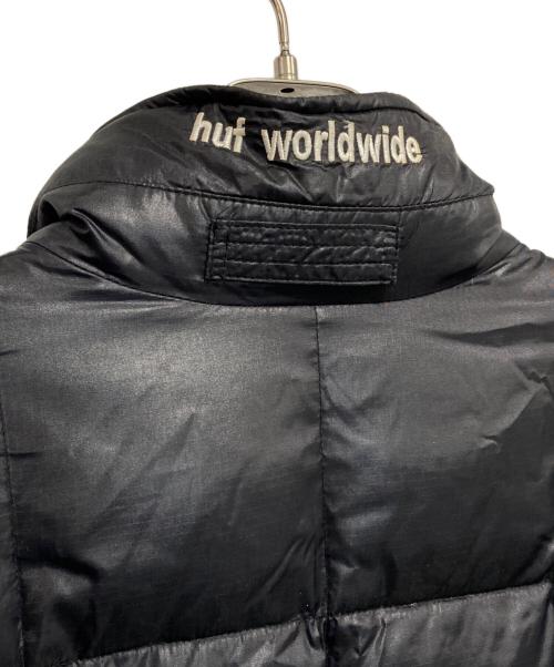 HUF（ハフ）HUF (ハフ) HUF WORLDWIDE 2002 ダウンジャケット ブラック サイズ:XLの古着・服飾アイテム