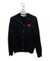 PLAY COMME des GARCONS（プレイコムデギャルソン）の古着「ハートワンポイントカーディガン」｜ブラック