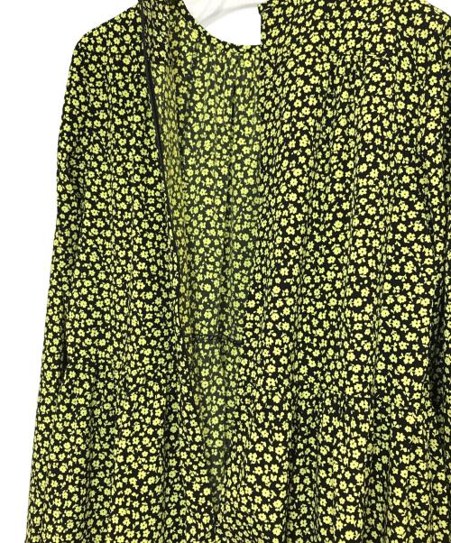 Shinzone（シンゾーン）Shinzone (シンゾーン) FLORET GATHER DRESS ブラック×イエロー サイズ:36の古着・服飾アイテム