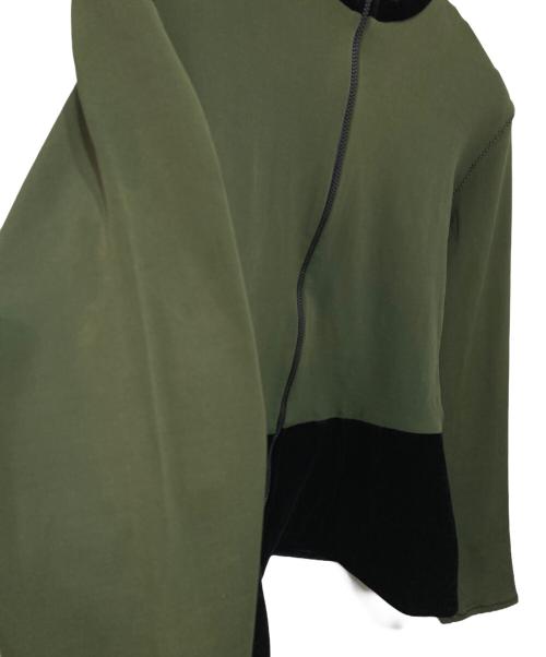 Jean Paul GAULTIER（ジャンポールゴルチェ）Jean Paul GAULTIER (ジャンポールゴルチェ) ベロア切替カットソー ブラック×グリーン サイズ:9の古着・服飾アイテム