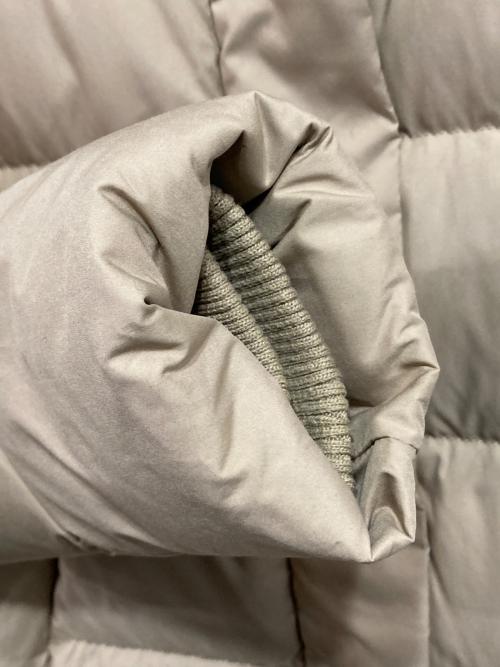 URBAN RESEARCH（アーバンリサーチ）URBAN RESEARCH (アーバンリサーチ) ラビットフードストレッチロングダウン ベージュ サイズ:36の古着・服飾アイテム