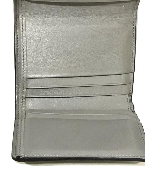 Chloe（クロエ）Chloe (クロエ) トリフォールドウォレット グレーの古着・服飾アイテム