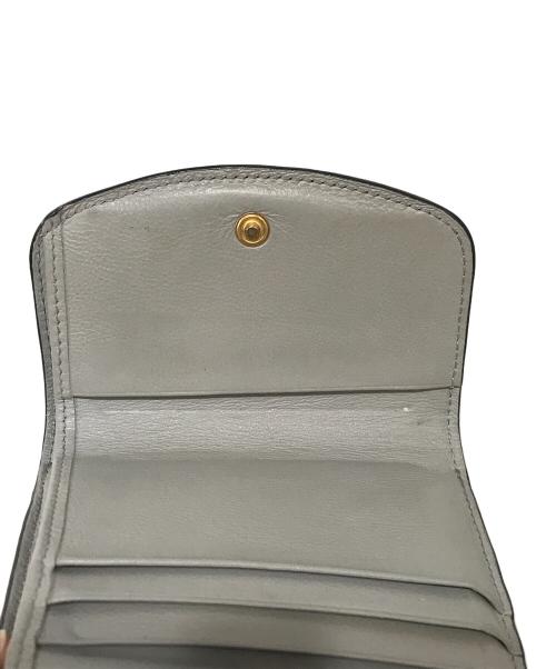 Chloe（クロエ）Chloe (クロエ) トリフォールドウォレット グレーの古着・服飾アイテム