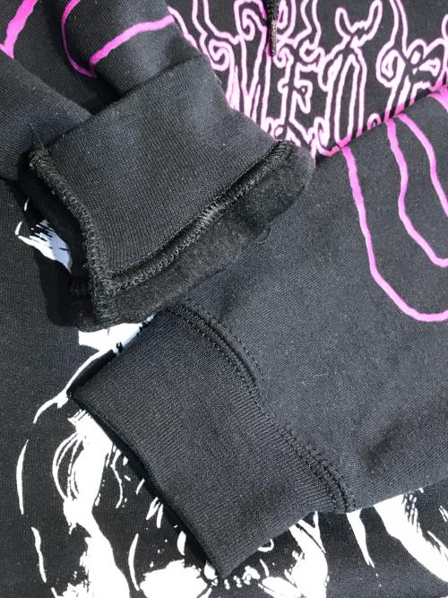 DEADLY DOLL（デッドリー ドール）DEADLY DOLL (デッドリー ドール) JESSE JO STARK プリントパーカー ブラック サイズ:Lの古着・服飾アイテム