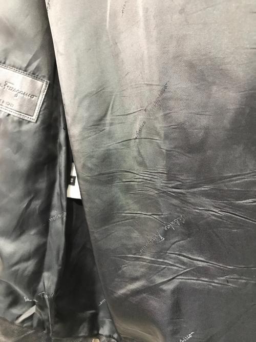 Salvatore Ferragamo（サルヴァトーレ フェラガモ）Salvatore Ferragamo (サルヴァトーレ フェラガモ) シングルレザージャケット ブラック サイズ:48の古着・服飾アイテム