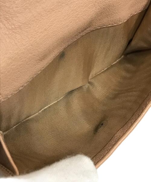 PRADA（プラダ）PRADA (プラダ) 2つ折り財布 ピンクベージュの古着・服飾アイテム