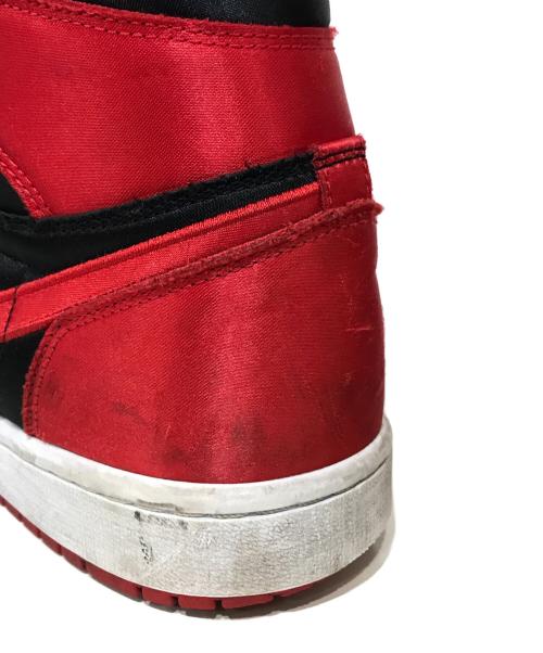 NIKE（ナイキ）NIKE (ナイキ) AIR JORDAN 1 RETRO High OG Women's Satin Bred ハイカットスニーカー レッド サイズ:28cmの古着・服飾アイテム