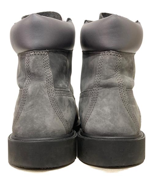 Timberland（ティンバーランド）Timberland (ティンバーランド) 6IN BASIC CONTRAST ブーツ グレー サイズ:26.5cmの古着・服飾アイテム