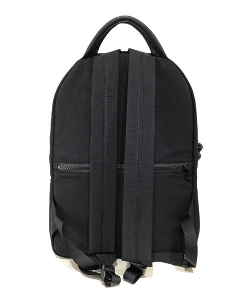 NIZYU KANO（ニジュウカノウ）NIZYU KANO (ニジュウカノウ) 別注 ライトナイロンリュック S ブラックの古着・服飾アイテム