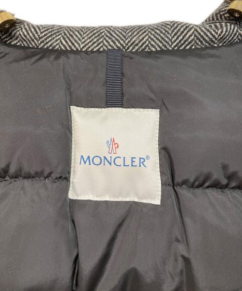 MONCLER（モンクレール）MONCLER (モンクレール) ファー付きダウンジャケット グレー サイズ:1の古着・服飾アイテム