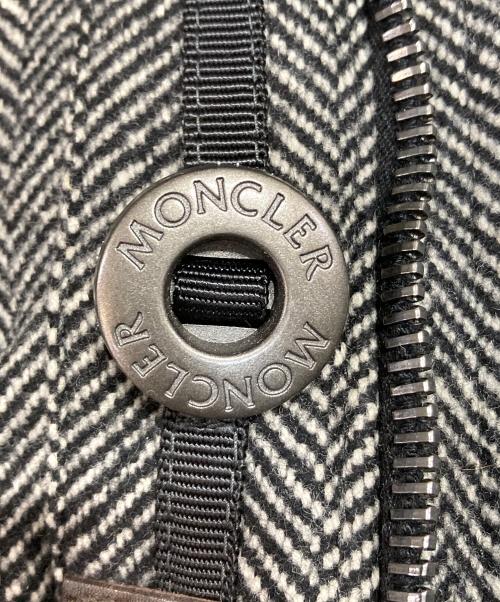 MONCLER（モンクレール）MONCLER (モンクレール) ファー付きダウンジャケット グレー サイズ:1の古着・服飾アイテム
