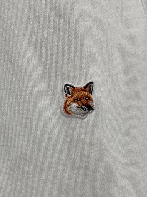 maison kitsune（メゾンキツネ）MAISON KITSUNE (メゾンキツネ) フォックス ヘッド パッチ スウェットシャツ ホワイト サイズ:Mの古着・服飾アイテム