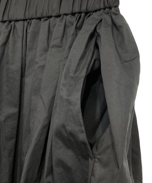 EVERYDAY I LIKE.（エヴリデイ アイ ライク）EVERYDAY I LIKE. (エヴリデイ アイ ライク) Cotton Dramatic ギャザースカート ブラック サイズ:記載なしの古着・服飾アイテム