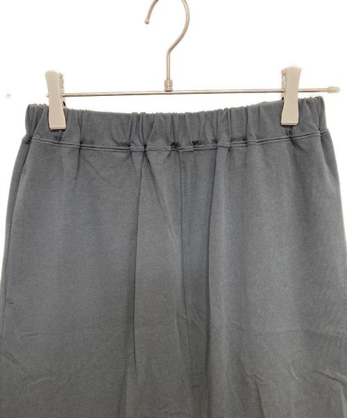 Mila Owen（ミラオーウェン）Mila Owen (ミラオーウェン) ドルマンTストレートスカートカットSET チャコールグレーの古着・服飾アイテム