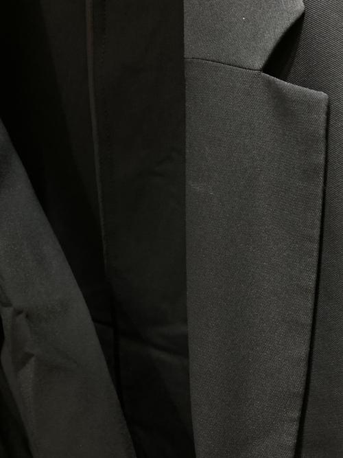 23区（ニジュウサンク）23区 (ニジュウサンク) アイアスマットストレッチ ノーカラー ジャケット ネイビー サイズ:36の古着・服飾アイテム