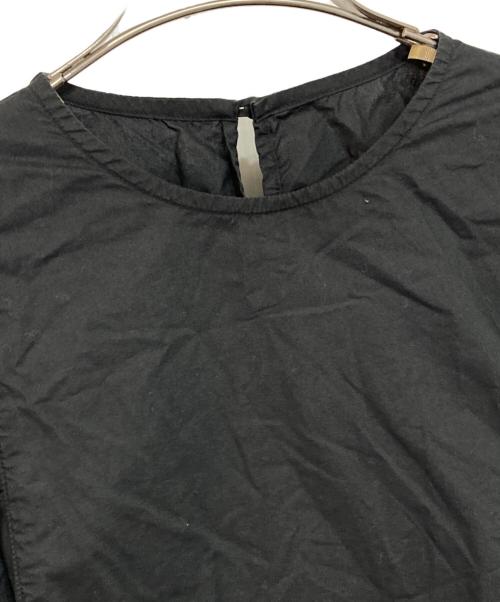 universal tissu（ユニバーサルティシュ）universal tissu (ユニバーサルティシュ) ブラウスワンピース ブラック サイズ:-の古着・服飾アイテム