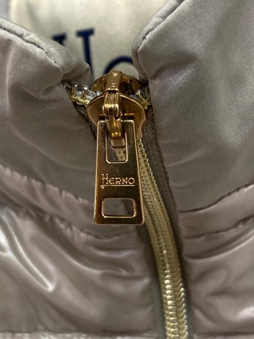 HERNO（ヘルノ）HERNO (ヘルノ) ナイロン切替ベスト グレー サイズ:42の古着・服飾アイテム