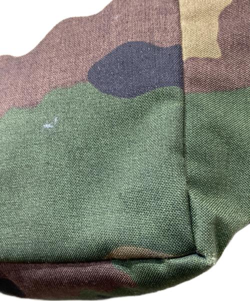 Herve Chapelier（エルベシャプリエ）Herve Chapelier (エルベシャプリエ) カモ柄 コーデュラ舟型トート カーキの古着・服飾アイテム