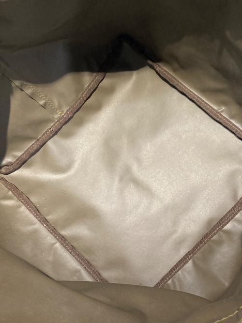 Herve Chapelier（エルベシャプリエ）Herve Chapelier (エルベシャプリエ) カモ柄 コーデュラ舟型トート カーキの古着・服飾アイテム