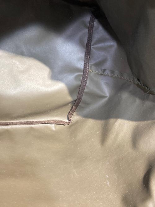 Herve Chapelier（エルベシャプリエ）Herve Chapelier (エルベシャプリエ) カモ柄 コーデュラ舟型トート カーキの古着・服飾アイテム