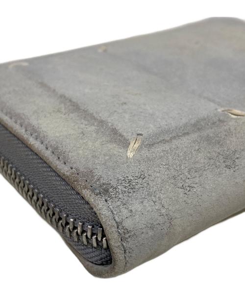 Maison Margiela（メゾンマルジェラ）Maison Margiela (メゾンマルジェラ) レザーウォレット グレーの古着・服飾アイテム