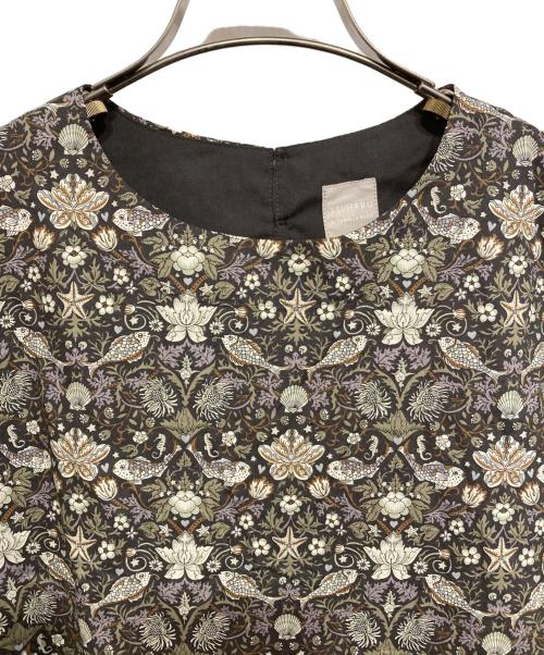 TSUHARU by samansa Mos2（ツハル バイ サマンサモスモス）TSUHARU by samansa Mos2 (ツハル バイ サマンサモスモス) LIBERTY Akinobu柄袖バルーンワンピース グリーン サイズ:FREEの古着・服飾アイテム