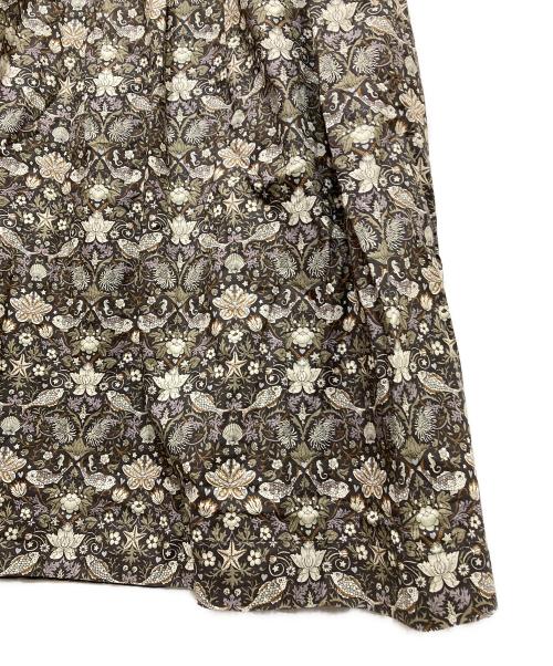 TSUHARU by samansa Mos2（ツハル バイ サマンサモスモス）TSUHARU by samansa Mos2 (ツハル バイ サマンサモスモス) LIBERTY Akinobu柄袖バルーンワンピース グリーン サイズ:FREEの古着・服飾アイテム