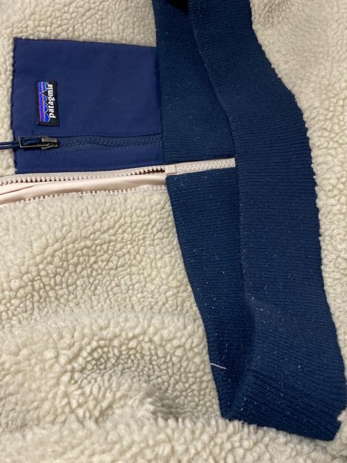 Patagonia（パタゴニア）Patagonia (パタゴニア) Retro-X BOMBER Jacket ベージュ サイズ:Sの古着・服飾アイテム