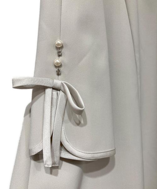 TO BE CHIC（トゥービーシック）TO BE CHIC (トゥービーシック) ブラウスチュニック アイボリー サイズ:40の古着・服飾アイテム