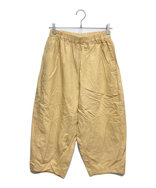 ARTS&SCIENCE（アーツアンドサイエンス）ARTS&SCIENCE (アーツアンドサイエンス) クロップドワイドコットンパンツ ベージュの古着・服飾アイテム