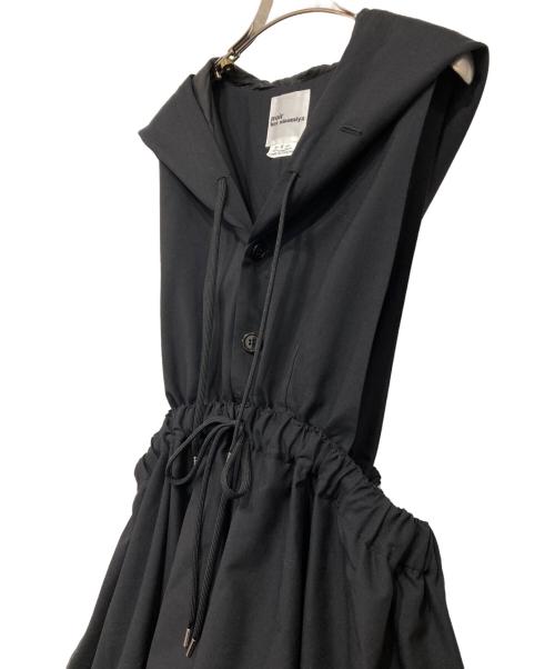 noir kei ninomiya（ノワール ケイ ニノミヤ）noir kei ninomiya (ノワール ケイ ニノミヤ) フーデットジャンパースカート ブラック サイズ:Sの古着・服飾アイテム