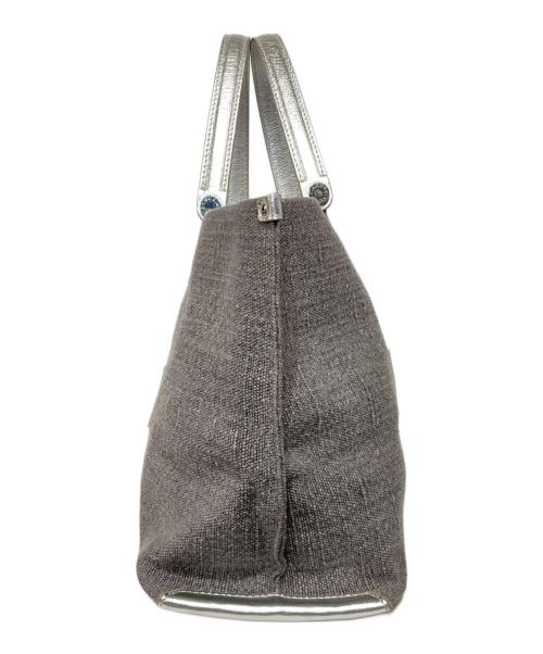 IACUCCI（イアクッチ）IACUCCI (イアクッチ) SORBETTO メタリックレザーリネントートバッグM グレーの古着・服飾アイテム