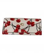 COACHコーチ）の古着「ウィン ソフト ウォレット ウィズ チェリー プリント」｜レッド×ホワイト