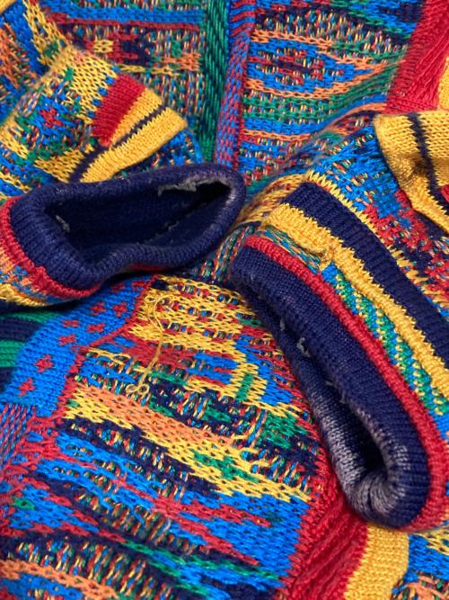 TUNDRA（ツンドラ）TUNDRA (ツンドラ) 総柄ニット マルチカラー サイズ:XLの古着・服飾アイテム