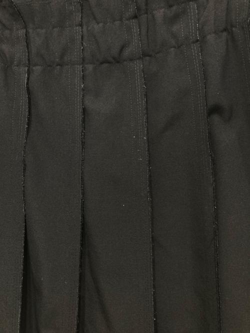 COMME des GARCONS（コムデギャルソン）COMME des GARCONS (コムデギャルソン) カットオフプリーツスカート ブラック サイズ:XSの古着・服飾アイテム