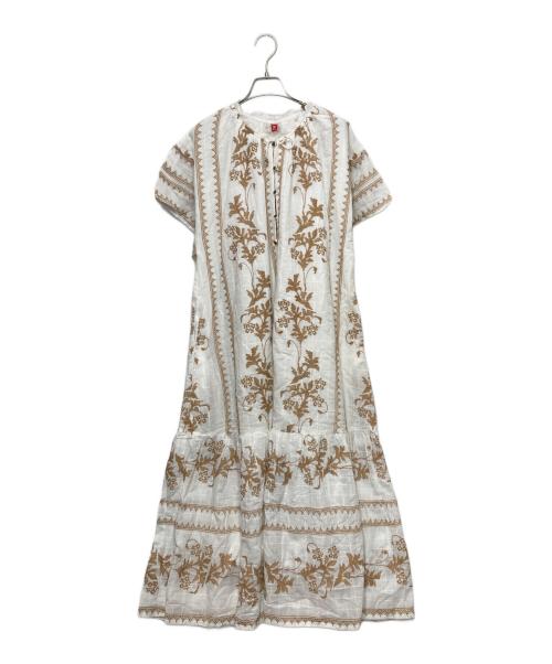 Amina（アミナ）Amina (アミナ) シェルニOP ホワイト サイズ:FREEの古着・服飾アイテム