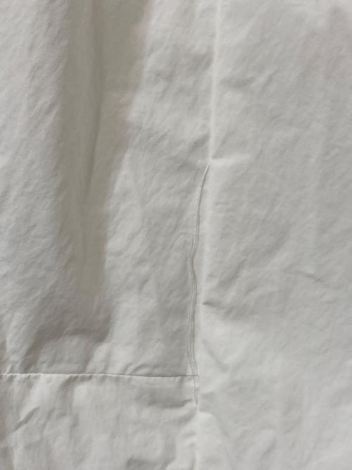 emmi（エミ）emmi (エミ) ナイロンギャザーボリュームワンピース ホワイト サイズ:1の古着・服飾アイテム