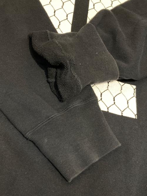 UNDERCOVER（アンダーカバー）UNDERCOVER (アンダーカバー) Uロゴプルオーバー ブラック サイズ:3の古着・服飾アイテム