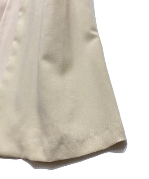 UNITED TOKYO（ユナイテッドトーキョー）UNITED TOKYO (ユナイテッドトーキョー) アシメクロスレイヤードワンピース ベージュ サイズ:2の古着・服飾アイテム