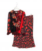 Diane Friesダイアンフレイス）の古着「ヴィンテージ総柄セットアップ」｜ブラック