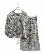 Diane Friesダイアンフレイス）の古着「ヴィンテージ総柄セットアップ」｜ホワイト